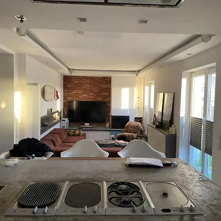 Apartment Luxury Loft With Rooftop & Jacuzzi In Center Düsseldorf