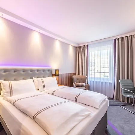 Premier Centre Hotel