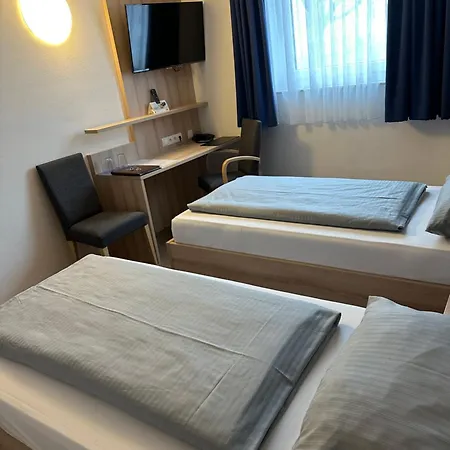 Otel Am Vogelsanger Weg