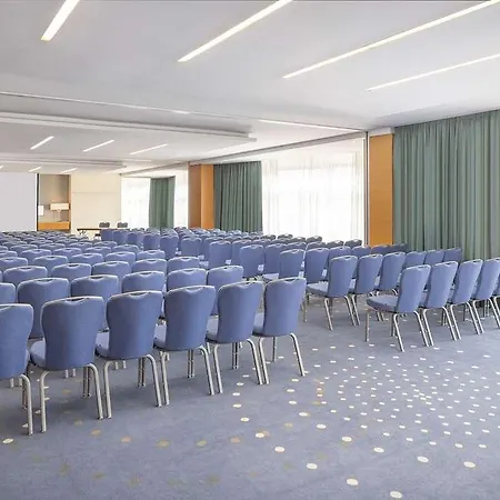 מלון Hilton 5*