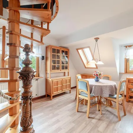 Апартаменты Cozy With Garden, Balcony And Parking Area In