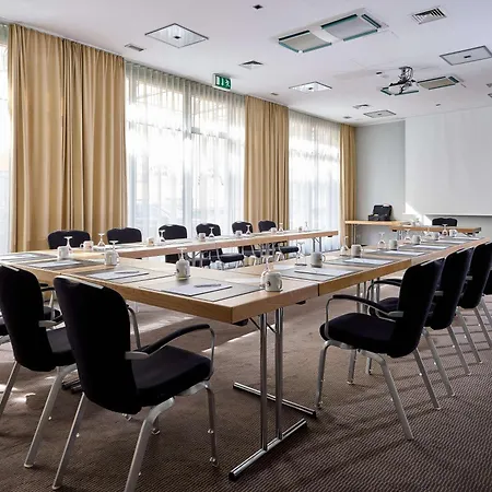 Otel Mercure Center