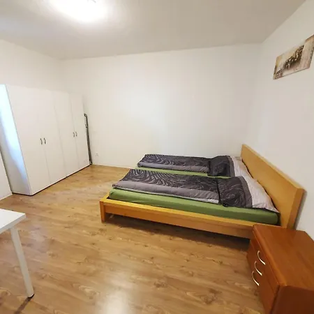 Apartment Spacious In