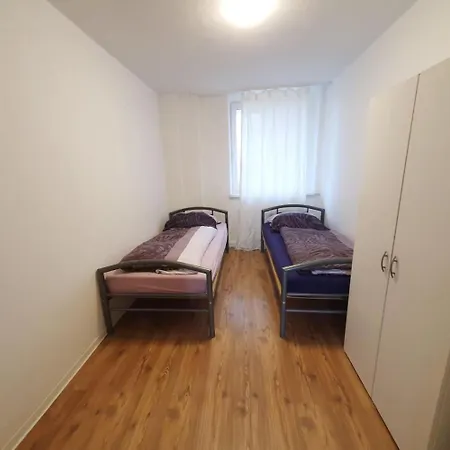 Spacious In Apartment Dusseldorf