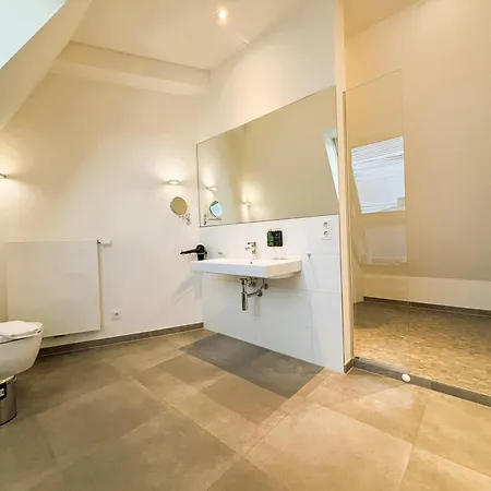 Appart hôtel The Red 5*