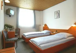 Hotell Am Vogelsanger Weg