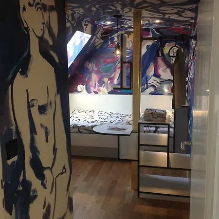 Art Ufer Konukevi
