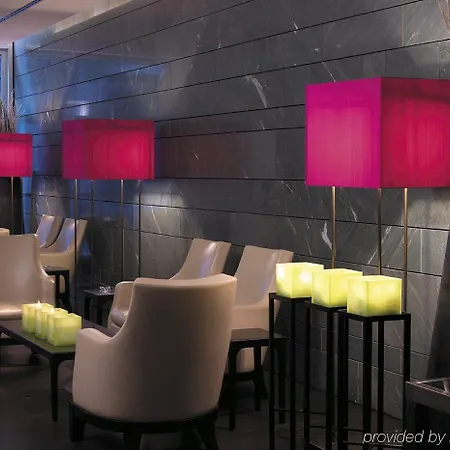 Radisson Blu Media Harbour Hotel, Düsseldorf