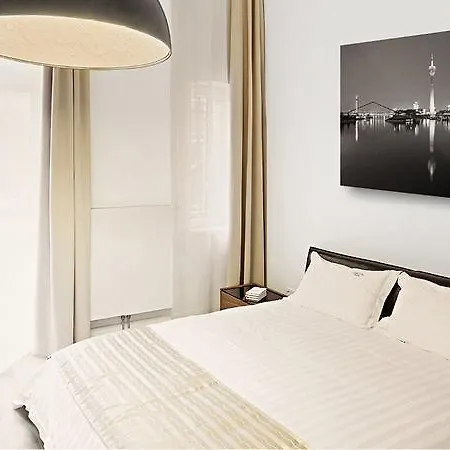 The Red Apart Otel 5*