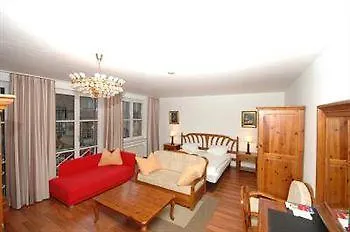 ゲストハウス Apartment-hotel Am Rathaus デュッセルドルフ