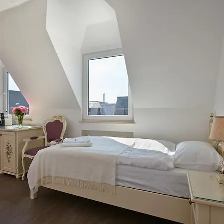 ゲストハウス Apartment-hotel Am Rathaus デュッセルドルフ