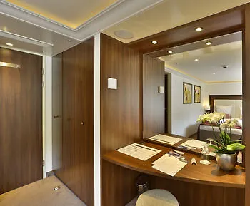 Hotel Faircruise Business Hotelship