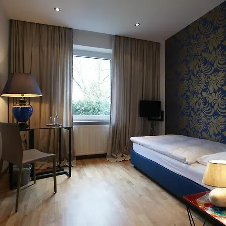Hotel Stern 3*