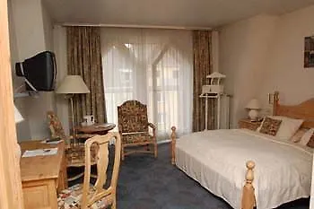 Hotel Lessing 4*
