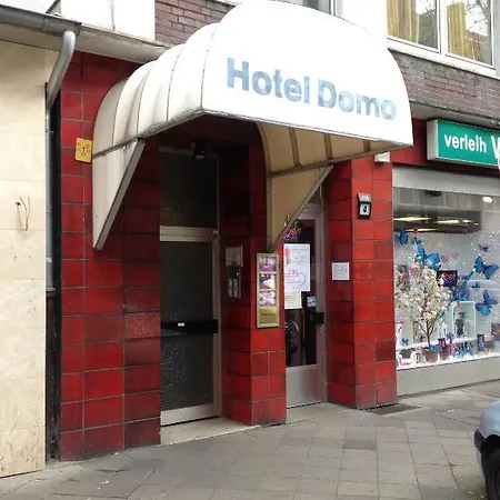 Domo Mondial Hotel 2*