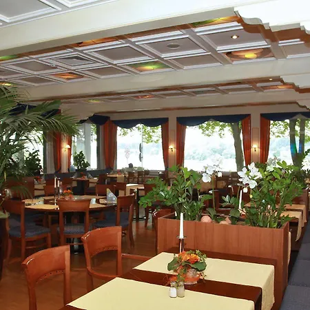 Rheinterrasse Benrath Hotel