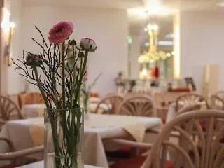 City Hotel Duesseldorf Hotel 3*