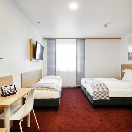 Szálloda Mcdreams Duesseldorf-city