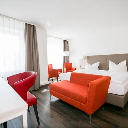 City Hotel Ratingen 3*