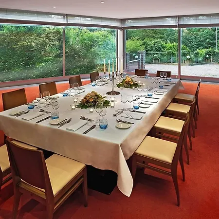 מלון Hilton