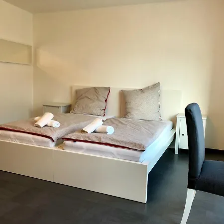 Apartment Messe - Ferienwohnung Kuthsweg Dusseldorf