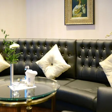 Hotel Baxter Hoare Ship Düsseldorf