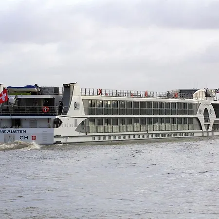 Baxter Hoare Ship Hotel Düsseldorf
