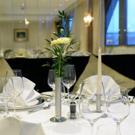 Baxter Hoare Ship 4* Düsseldorf