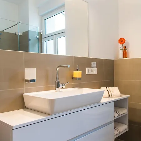 Helvetia 4* Düsseldorf