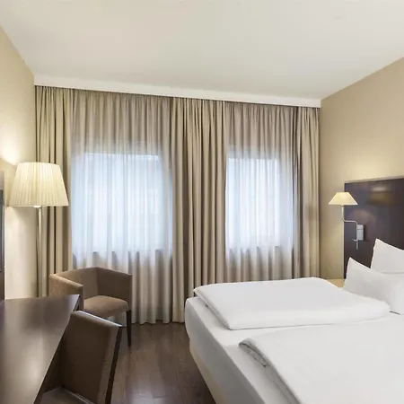 Hotel Nh Königsallee 4*