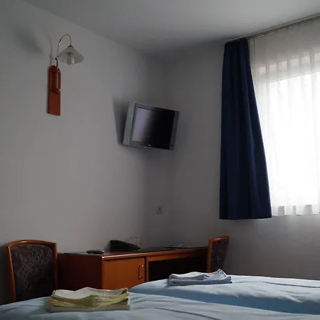 Am Vogelsanger Weg Otel Düsseldorf