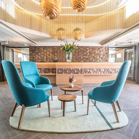 Fairtours Hotelschiff Asara***** Düsseldorf