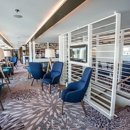 Fairtours Hotelschiff Asara***** Düsseldorf