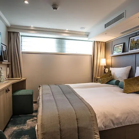 Botel Fairtours Hotelschiff Asara***** *
