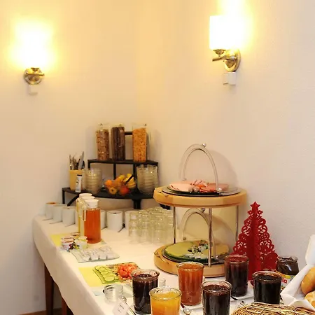 Waldesruh Otel Düsseldorf