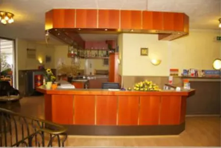 Metropol Hotel 2*