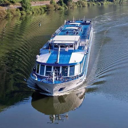 Botel Fairtours Hotelschiff Dutch Melody *