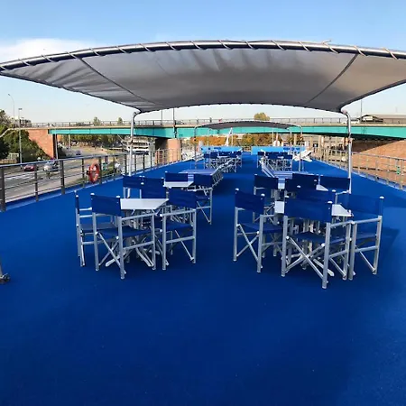 Fairtours Hotelschiff Dutch Melody Botel *