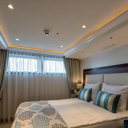 Bateau-hôtel Select Ms Charles Dickens -
