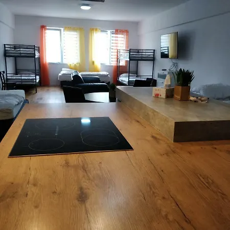 Avi City Bighouse Apartment