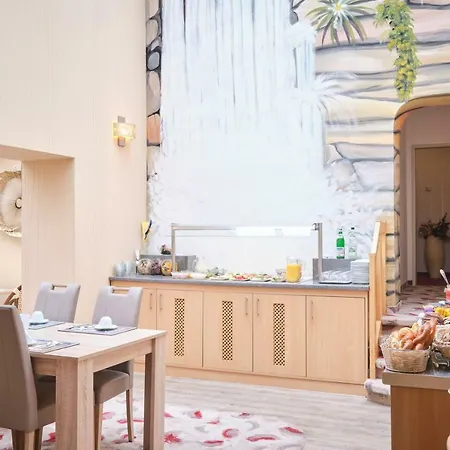 Alt Graz Hotel 3*
