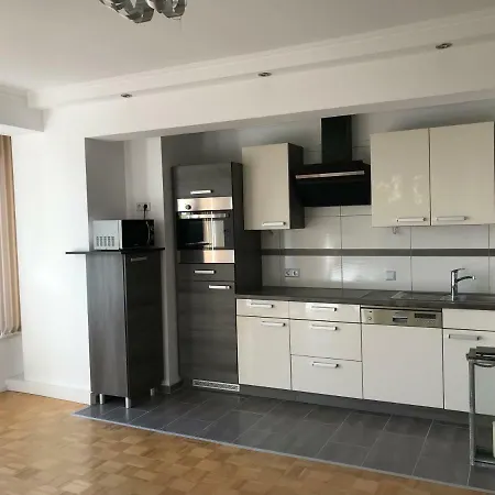 Fürstenwall Apartment