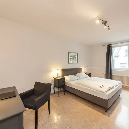Aparthotel Flora