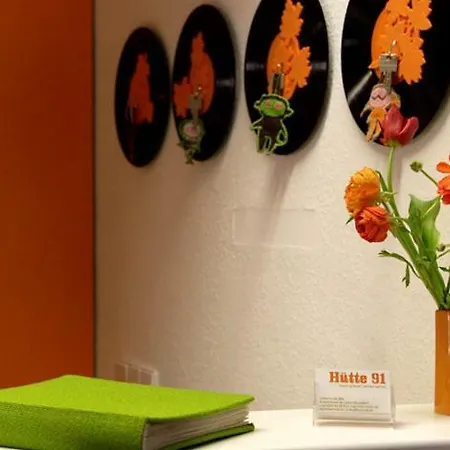 Huette 91 Guest house Dusseldorf