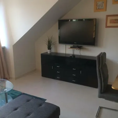Apartment Messe & Ferien