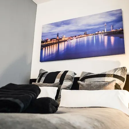 Aparthotel Centerapartments Tonhallenstrasse 4*