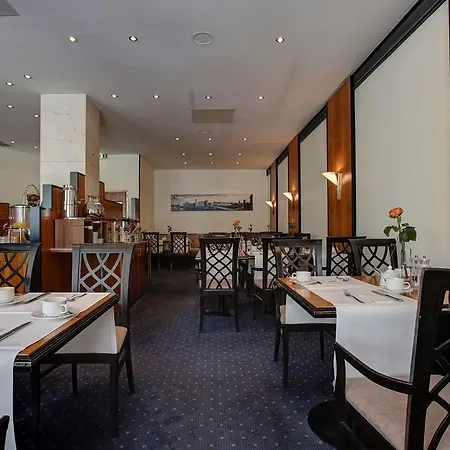 Trip Esplanade, Hotell Düsseldorf