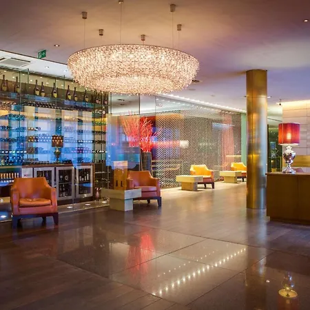 Radisson Blu Media Harbour Hotel, Hotel