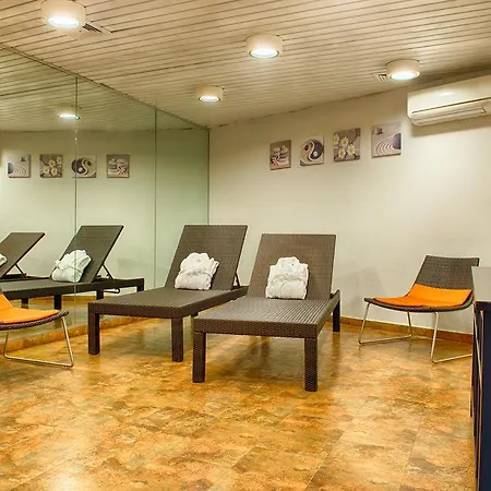 Leonardo Center 4* Düsseldorf