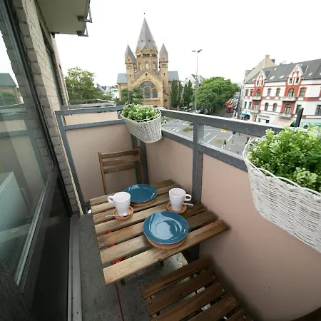 Апартаменты Studio Rosso - Zentral - Altstadt - Balkon - Messe